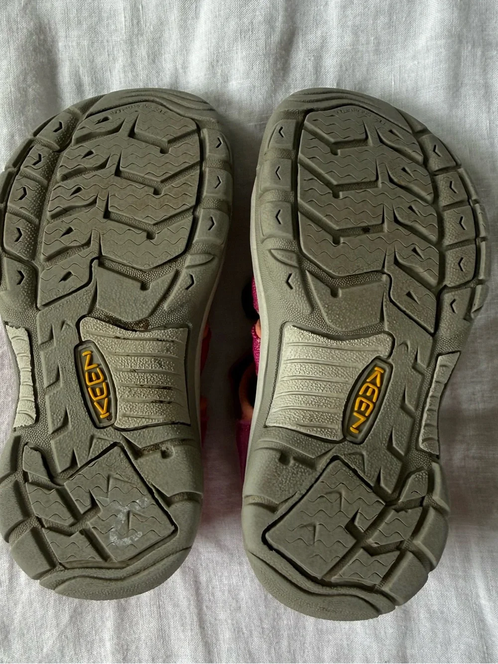 Keen Newport H2 Sandal Water Shoe Pink Orange Size 12